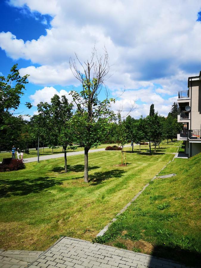 Villa Garden Paryski Olsztyn  Buitenkant foto