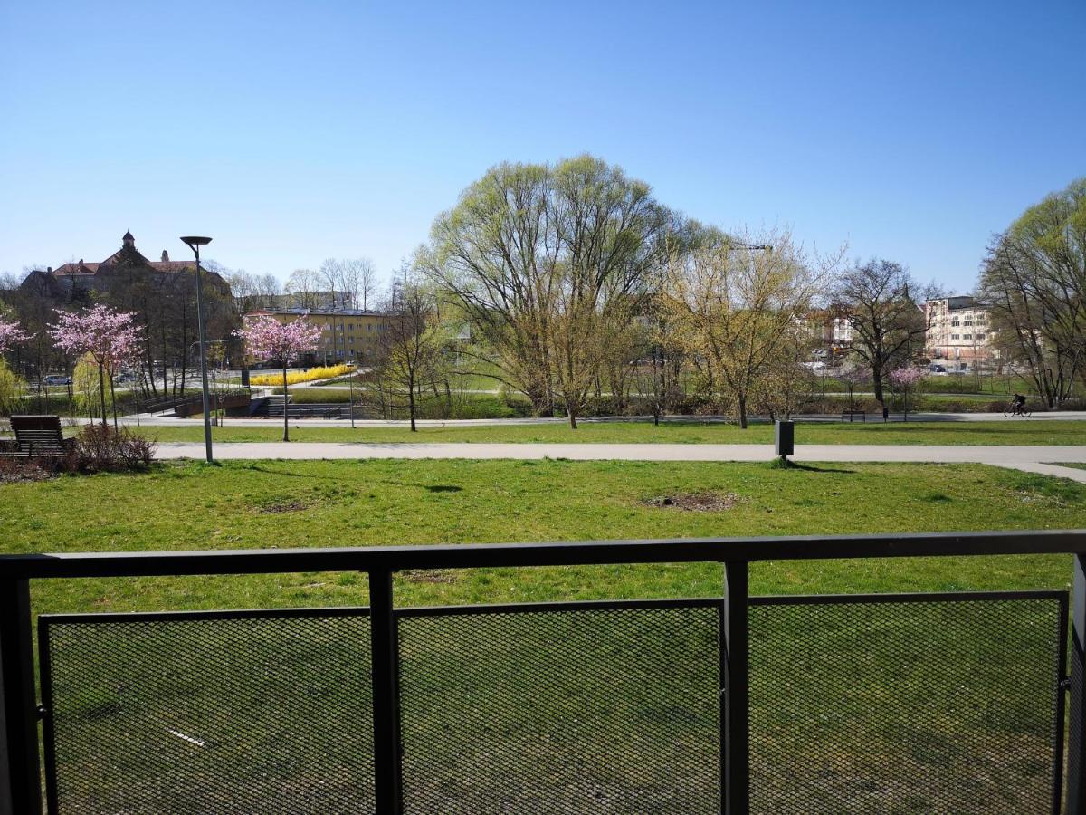 Villa Garden Paryski Olsztyn  Buitenkant foto